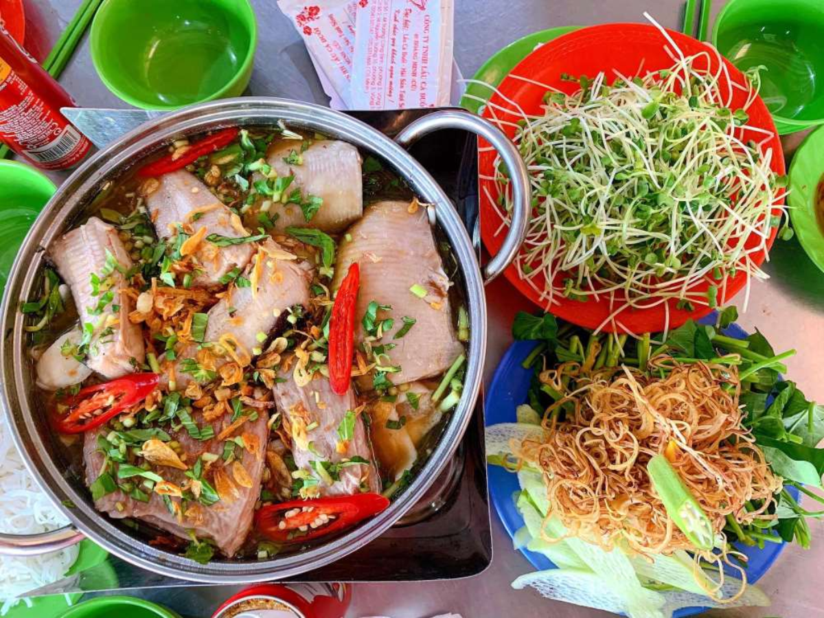 Lẩu cá đuối là món ăn đặc trưng với vị chua nhẹ, đậm đà của Vũng Tàu. (Nguồn: Sưu tầm)