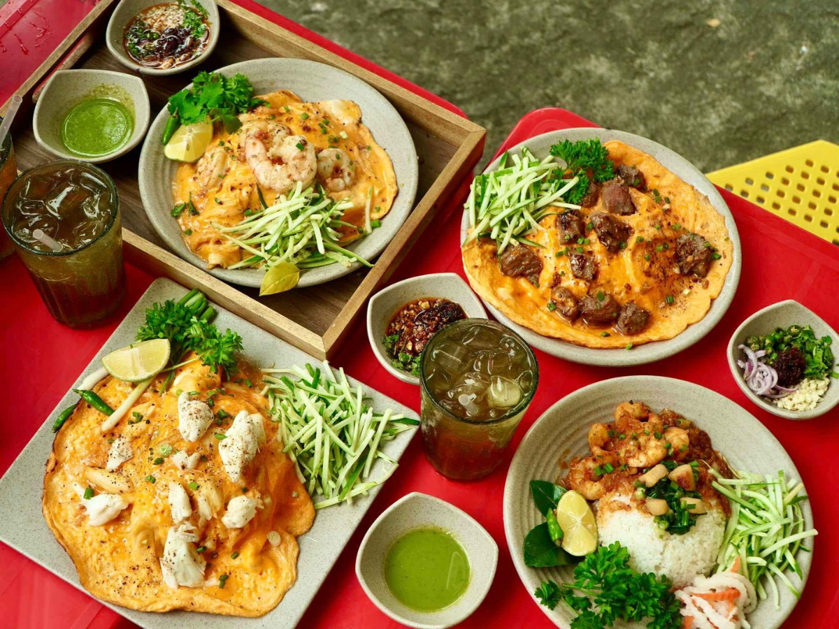 Một bữa ăn nhẹ với hải sản hoặc cơm quán giúp nạp năng lượng hiệu quả. (Nguồn: Sưu tầm)