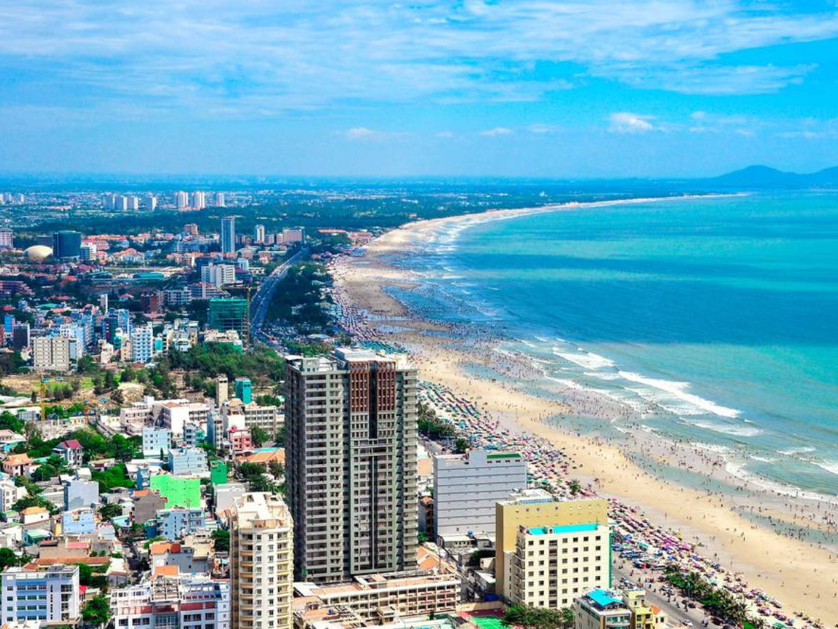Vũng Tàu hấp dẫn du khách nhờ vị trí gần TP.HCM và hạ tầng du lịch phát triển. (Nguồn: Sưu tầm)