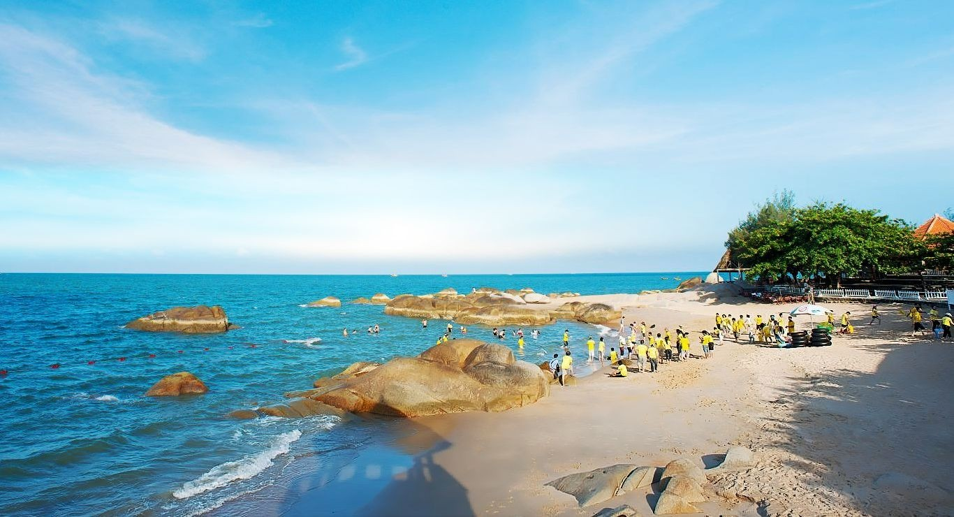 Biển Vũng Tàu mát mẻ, thích hợp đi dạo. (Nguồn: Sưu tầm)