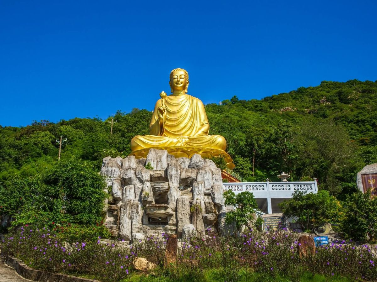 Tên gọi “Chơn Không” của thiền viện mang ý nghĩa sâu sắc trong triết lý Phật giáo. (Nguồn: Sưu tầm)