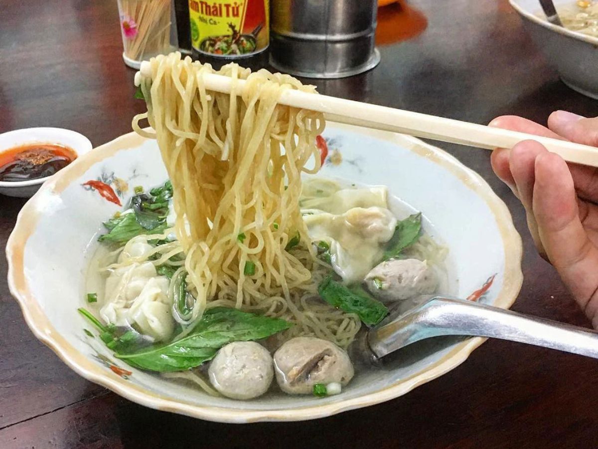 Mỳ thảy Vũng Tàu ăn nhẹ bụng, nước dùng thanh ngọt. (Nguồn: Sưu tầm)