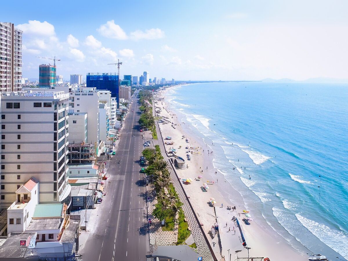 Không xả rác bừa bãi để bảo vệ thành phố biển xinh đẹp