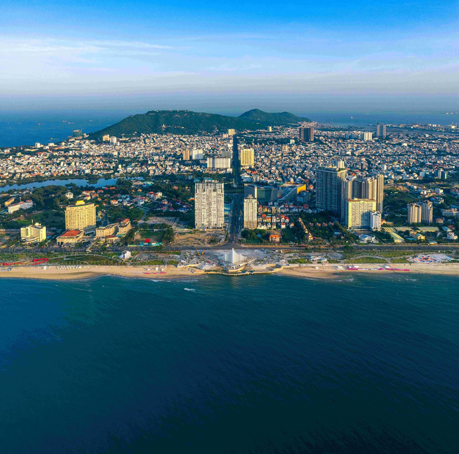 WTA tôn vinh Vũng Tàu là “Điểm đến nghỉ dưỡng ven biển hàng đầu châu Á 2025”