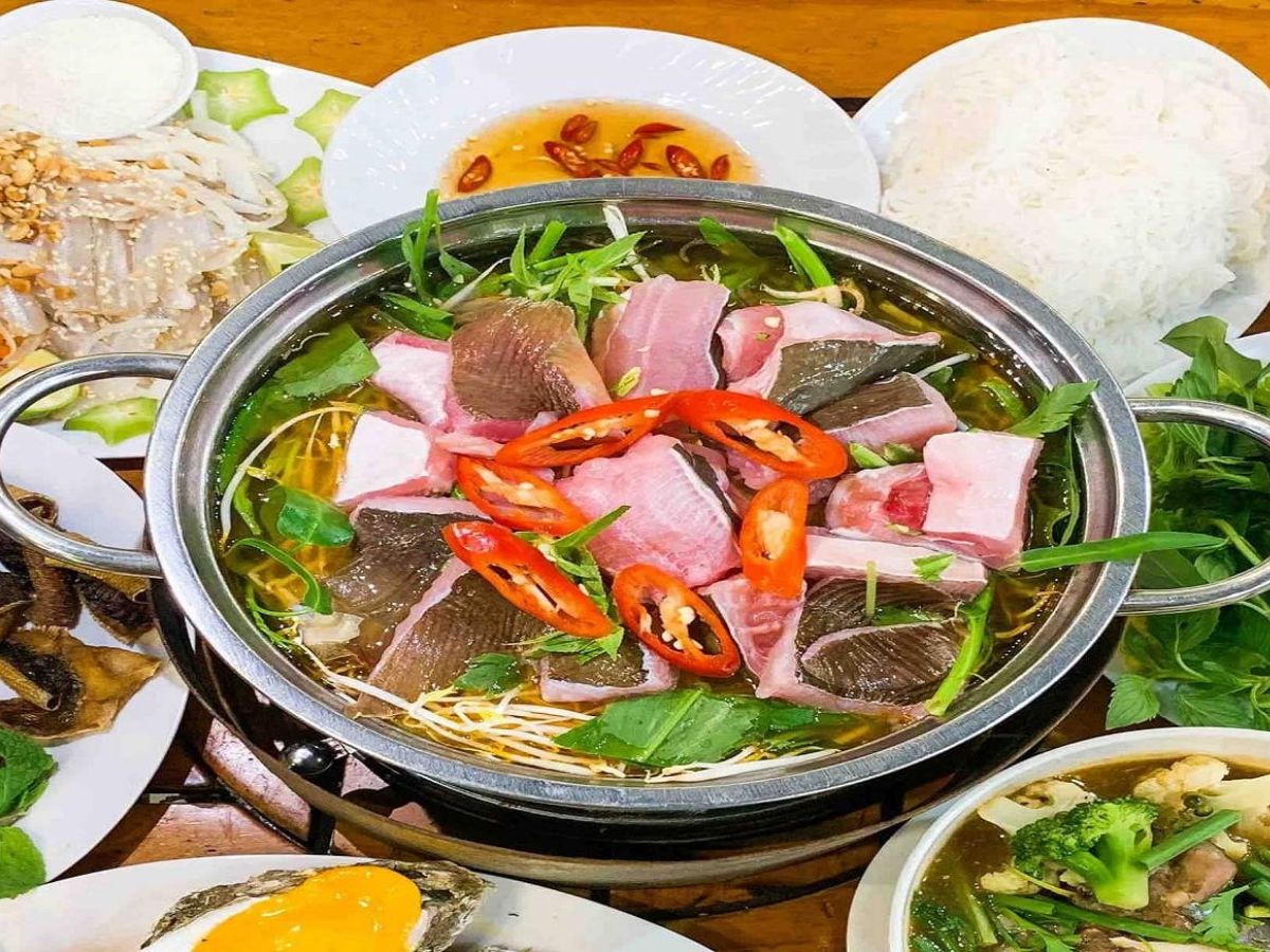 Thưởng thức lẩu cá đuối Vũng Tàu chua chua cay cay, cực kỳ hấp dẫn