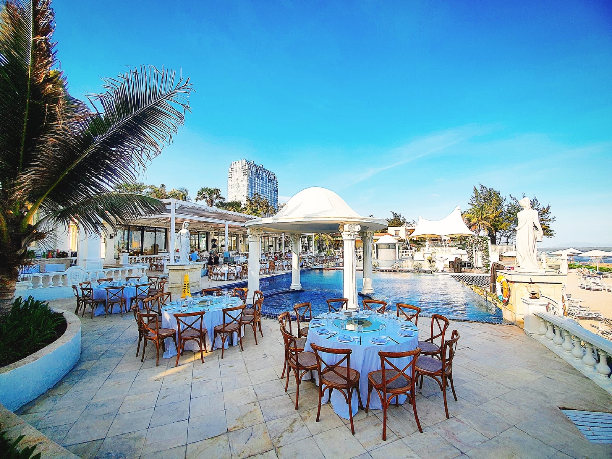 Nhà hàng La Sirena với không gian đẳng cấp, sang trọng Nhà hàng La Sirena với không gian đẳng cấp, sang trọng