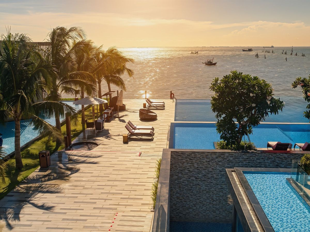 Marina Bay Vung Tau Resort & Spa sở hữu bãi biển riêng với khung cảnh nên thơ.