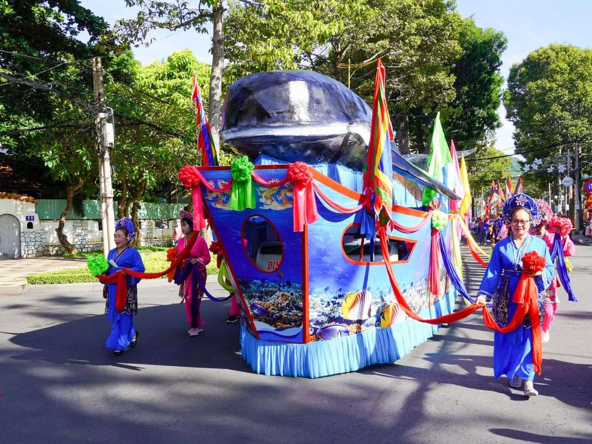 Lễ Nghinh Ông Tam Thắng tổ chức thường niên tại Vũng Tàu. 